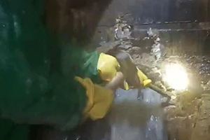 郴州消防水池堵漏施工视频
